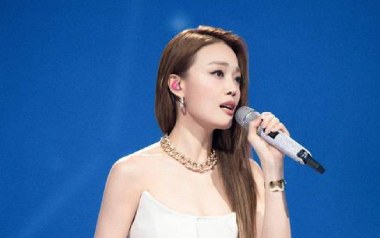 小小吉他谱_容祖儿_C调_变调夹3品_梦马音乐
