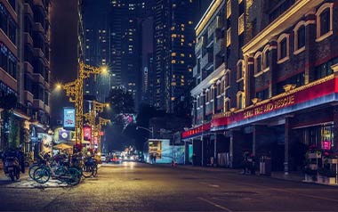 下午四点半的成都吉他谱_曾昭玮_G调_变调夹不夹_濮宇