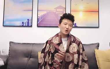心上人吉他谱_桑杰才让_C调_变调夹4品_过客
