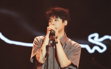 雪暴吉他谱_隔壁老樊_C调_变调夹1品_乐事吉他