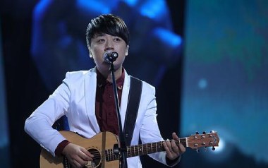 寻吉他谱_张磊_C调_变调夹不夹_网络转载
