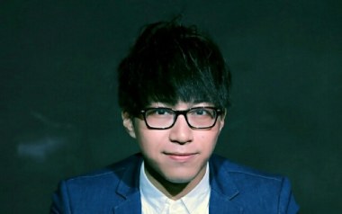 阳光点的歌吉他谱_吴业坤_C调_变调夹1品_小埋