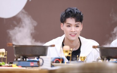 一个人去巴黎吉他谱_董又霖_G调_变调夹4品_网络转载