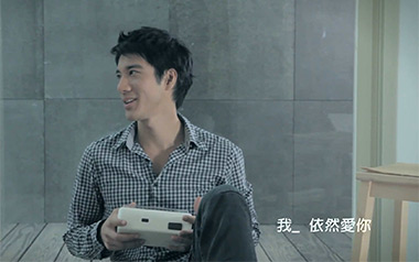 依然爱你吉他谱_王力宏_G调_变调夹2品_蓝莓吉他的教程