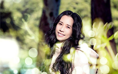 这世界那么多人吉他谱_莫文蔚_标准调弦_变调夹4品_无限延音