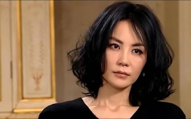 执迷不悔吉他谱_王菲_C调_变调夹不夹_大伟吉他教室的教程