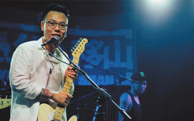 自己吉他谱_许钧_D调_变调夹不夹_浪淘沙